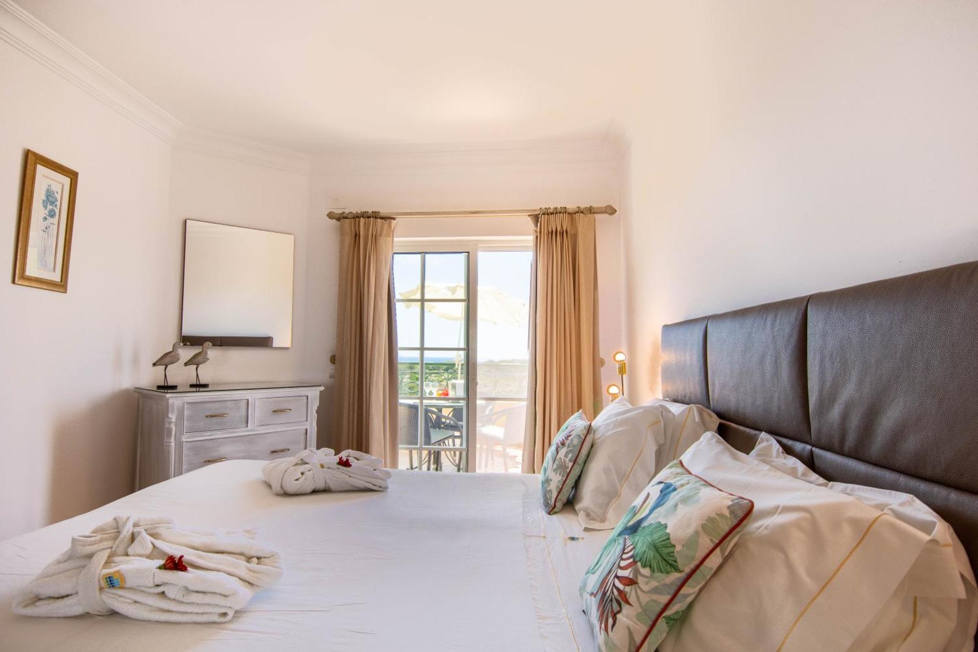 Hotel Presa De Moura à Carvoeiro  Extérieur photo